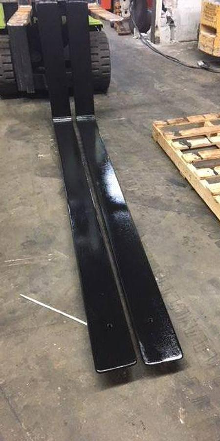 2008 Premier Lift Shaft-Mount Forks | 15,000 lb Capacity | Class IV | CSA Certified | Brampton ON | Export Ready