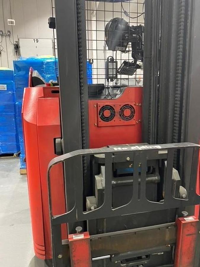2022 Raymond 770‑R45TT reconditioned reach truck front view carriage load backrest 4,500 lb 36V