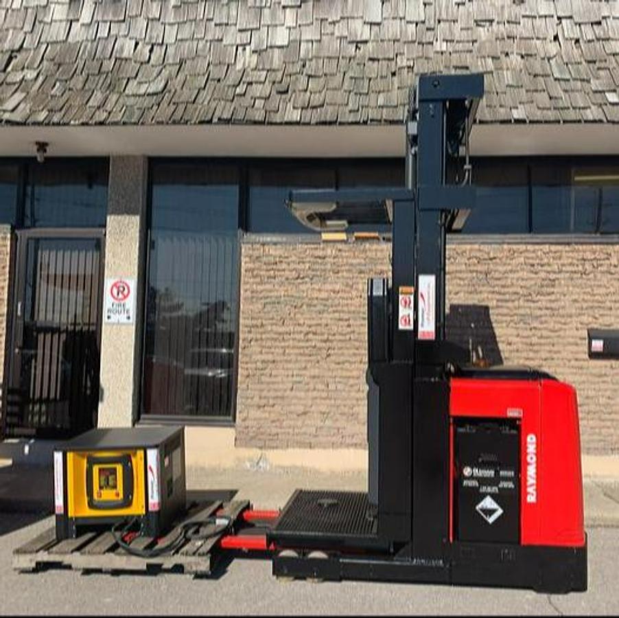 2015 Raymond 550-OPC30TT WG CSA order picker Brampton 3000 lb 240” triple mast wire guidance UL/EE freezer-compatible export-certified