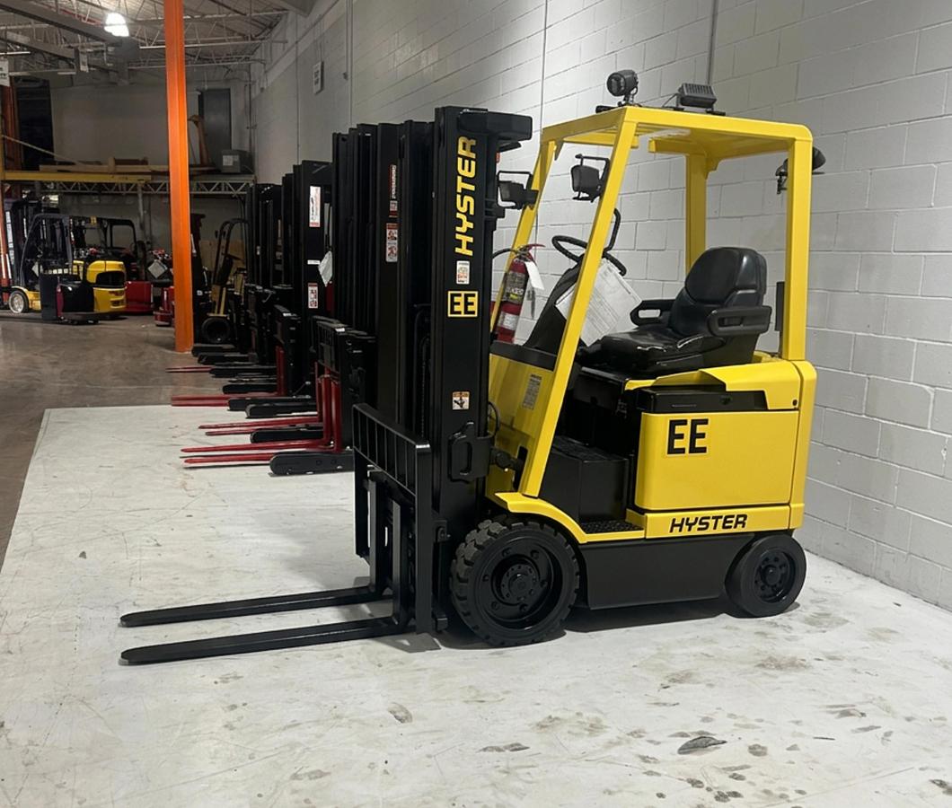 Budget Hyster E45XM‑27 EE‑rated electric forklift, non‑CSA 4,500 lb indoor unit.
