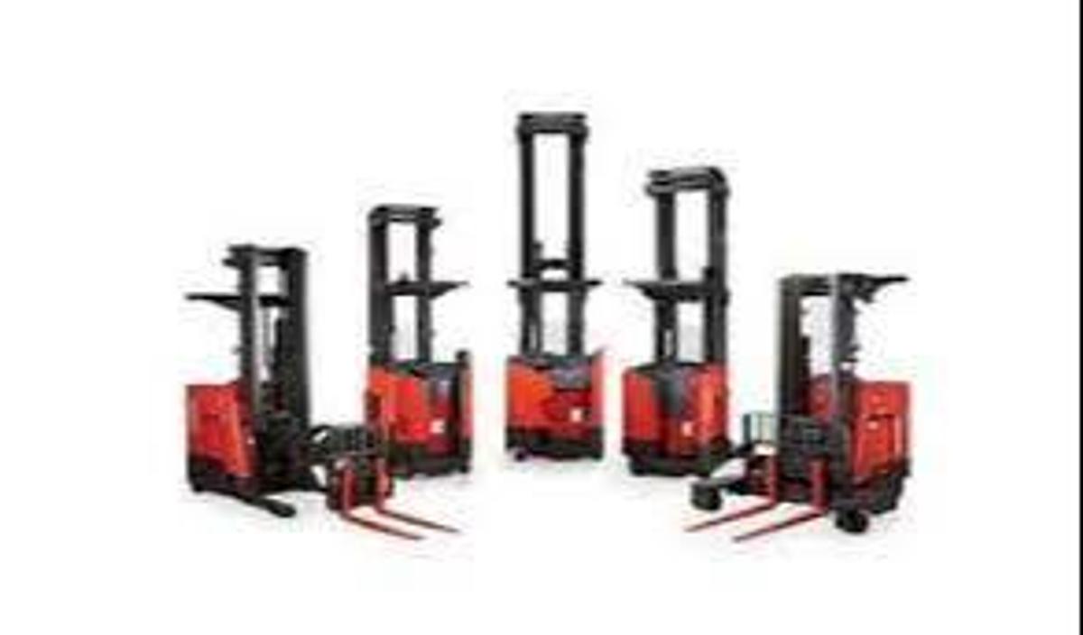 Very narrow aisle VNA forklift operating between high warehouse racking