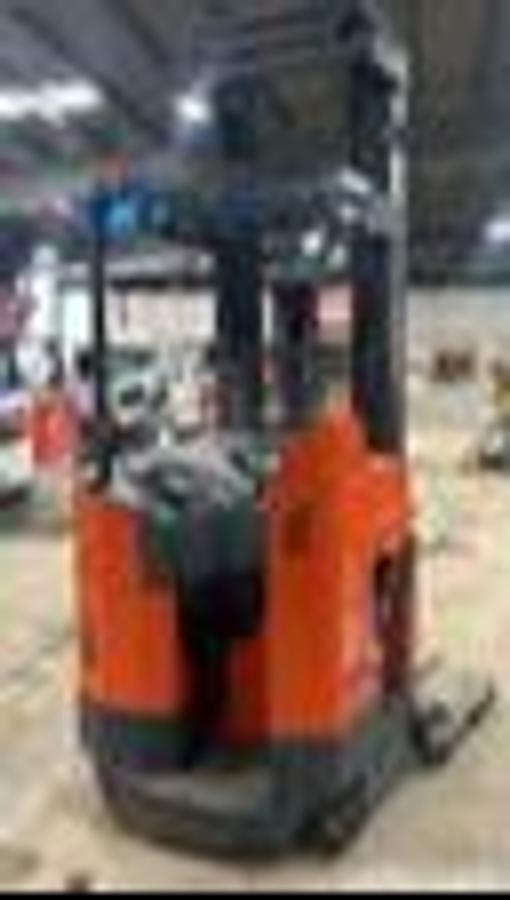 2019 Toyota 9BRU23 rear view — counterweight and narrow‑aisle reach truck chassis