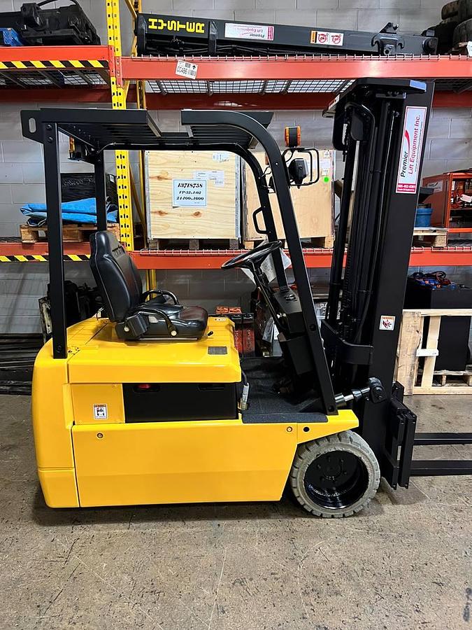 Sold-Komatsu-FB18M-3-CSA-Electric-Forklift-3,500lb-189”-Lift-BramptonON