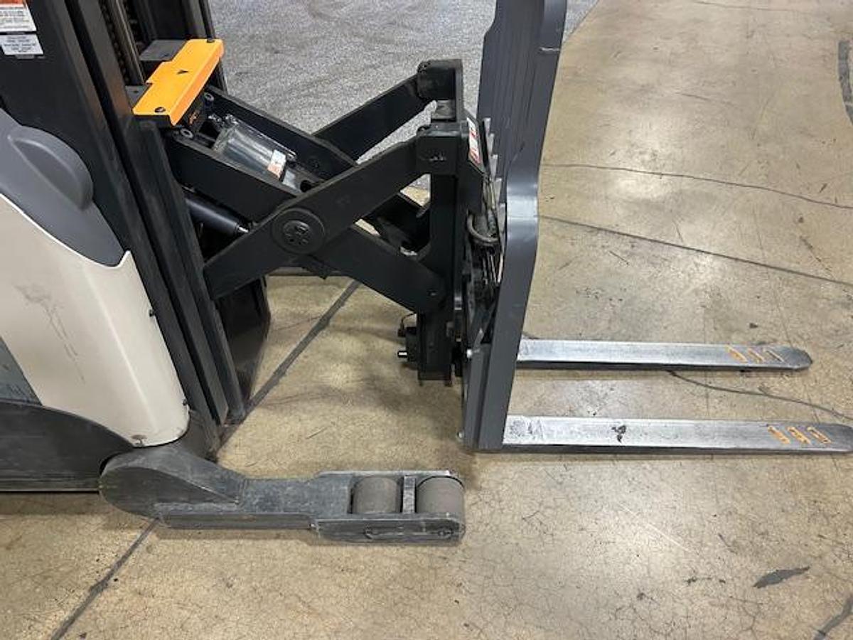 2016 Crown RR5795S‑45 reach truck – side view showing carriage and mast assembly