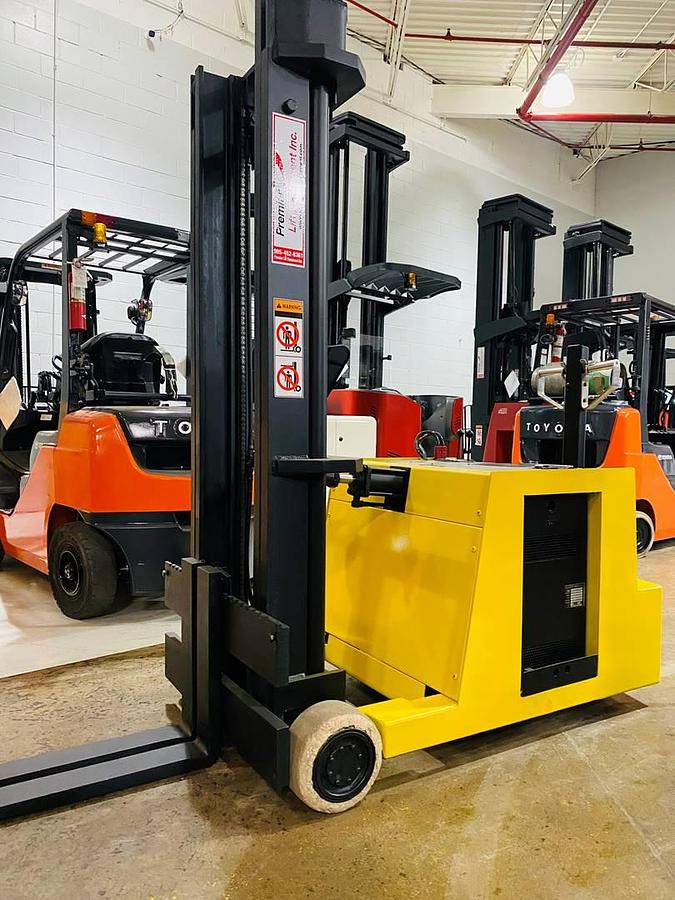 Lift Dynamics K20 – front angle view – forks, mast, cushion tires – walkie counterbalance forklift – CSA certified – Brampton ON