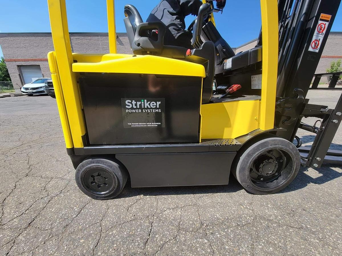 Hyster E60XN CSA electric forklift Brampton 6000 lb 187” triple mast side shift 36V battery optional indoor export