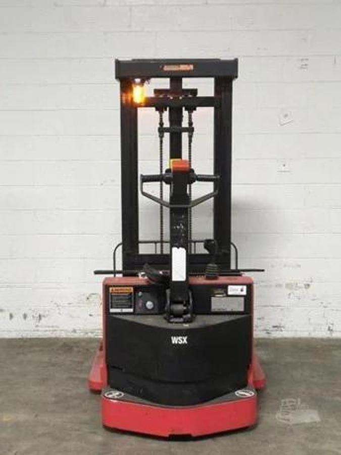 Refurbished BT Prime Mover WSX22 — EE‑Rated Walkie Stacker — 128” Lift — CSA Ready — 428 Hours