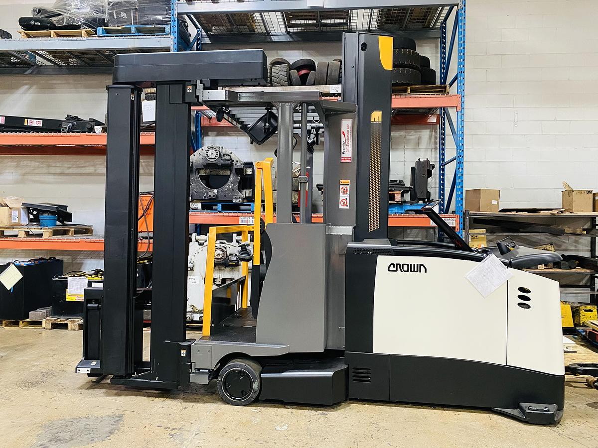 Refurbished Very Narrow Aisle (VNA) Forklifts