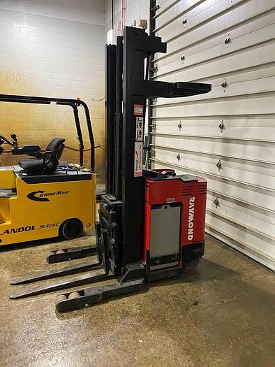 Refurbished SOLD – Refurbished 1993 Raymond 31-R45 | Electric Reach Truck | CSA Certified | Mississauga Deployment Completed