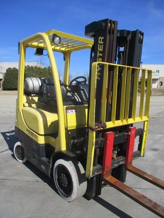 2019 Hyster S50FT CSA propane forklift Brampton 5000 lb 189” triple mast side shift cushion tires clamp-ready UL/EE fire-safe export-certified