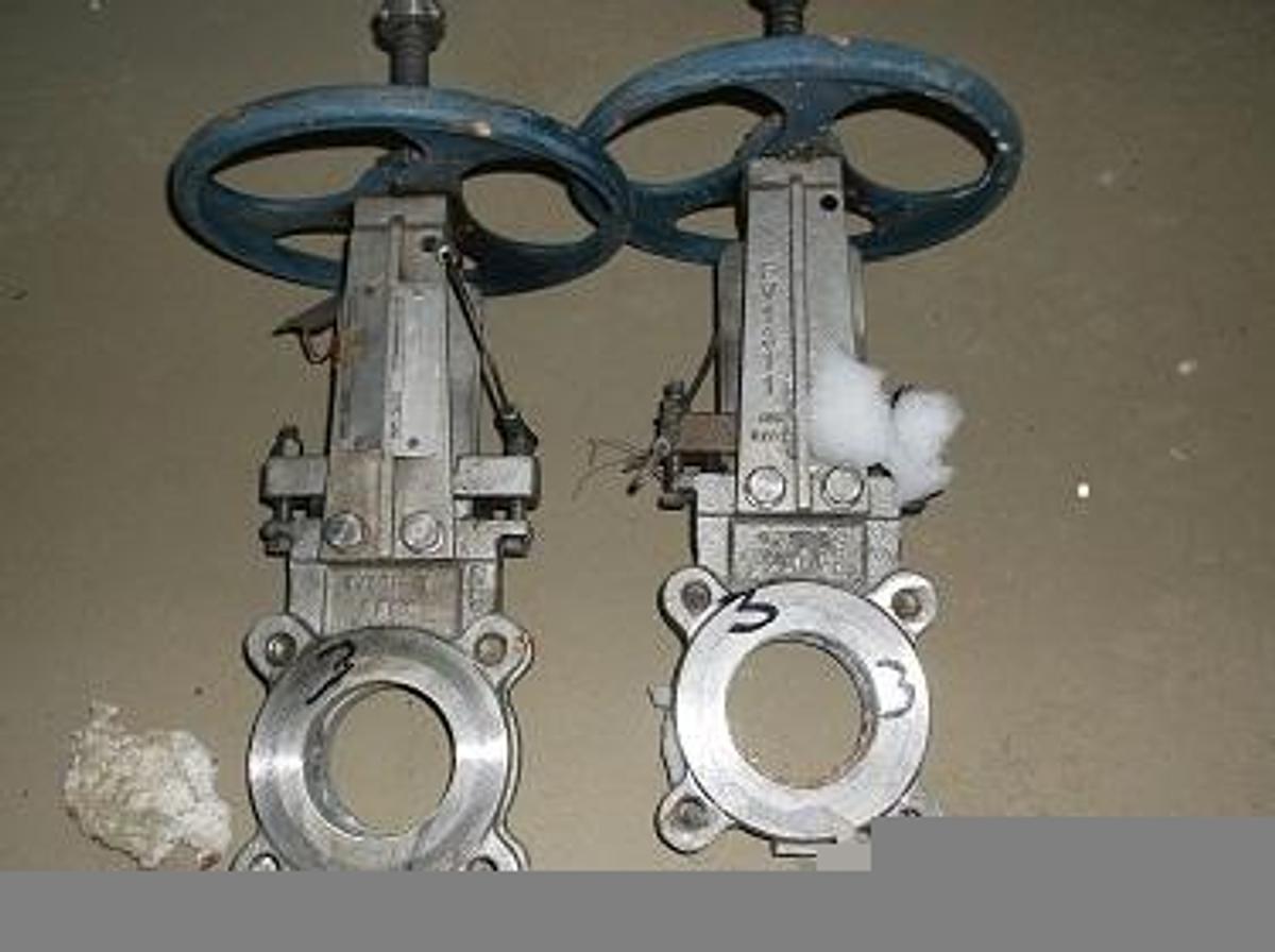 Used 3" Velan manual knife gate valveCall: