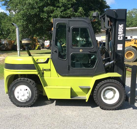 Used 2015 Clark C70D