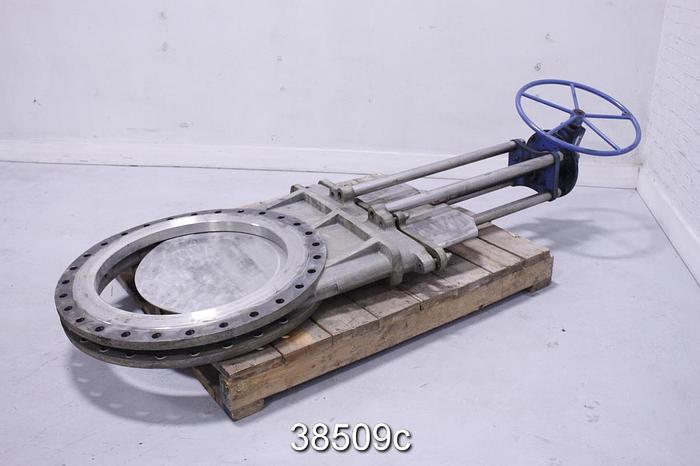 Used True Line 30" Hand Operated Knife Gate Valve with Zidell Gear Box #38509
