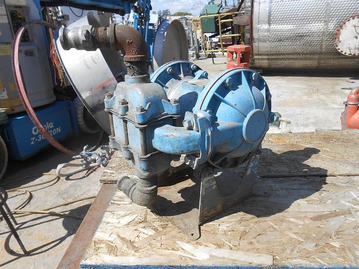 Used Pump, Diaphragm, 1", S/st, Sandpiper, 40 GPM #S742256