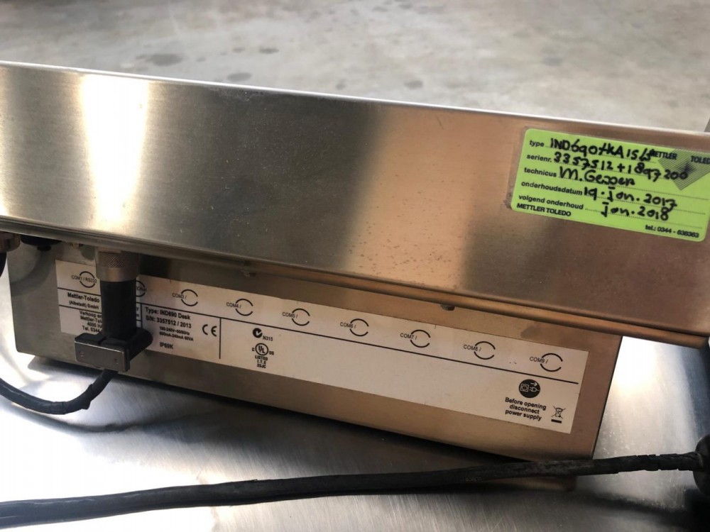 Used Mettler toledo weighing scale