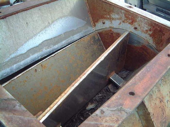 Used 23" x 29" Aco Chip Feeder