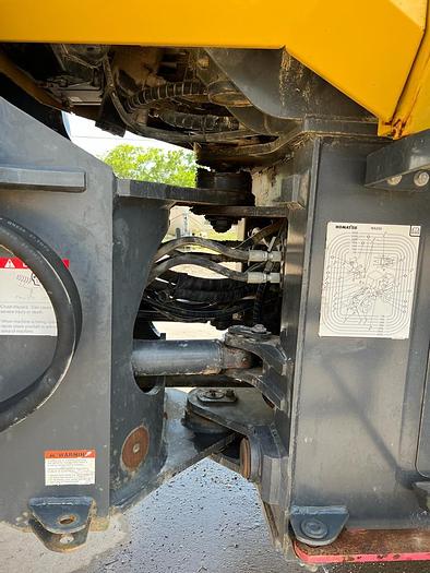 Used 2011 KOMATSU WA250-6 WHEEL LOADER