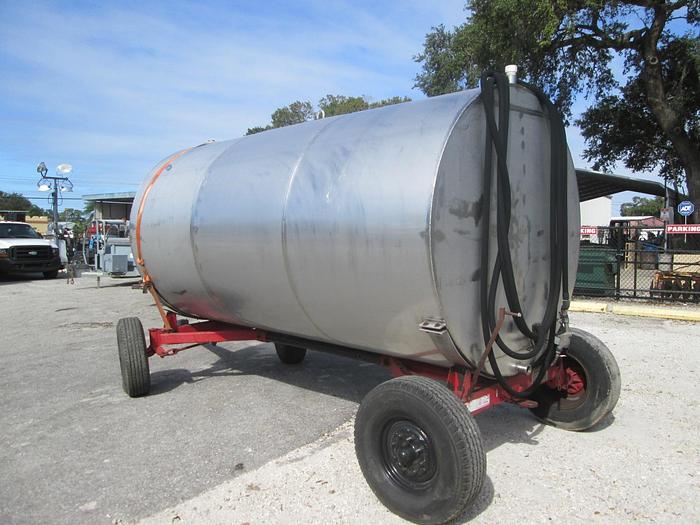Used Knowles Off Road Fuel Tank and Trailer