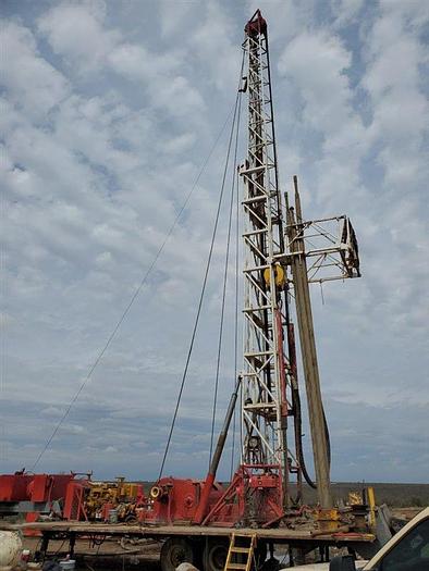 Used 1985 Gardner Denver 2500 Drill Rig