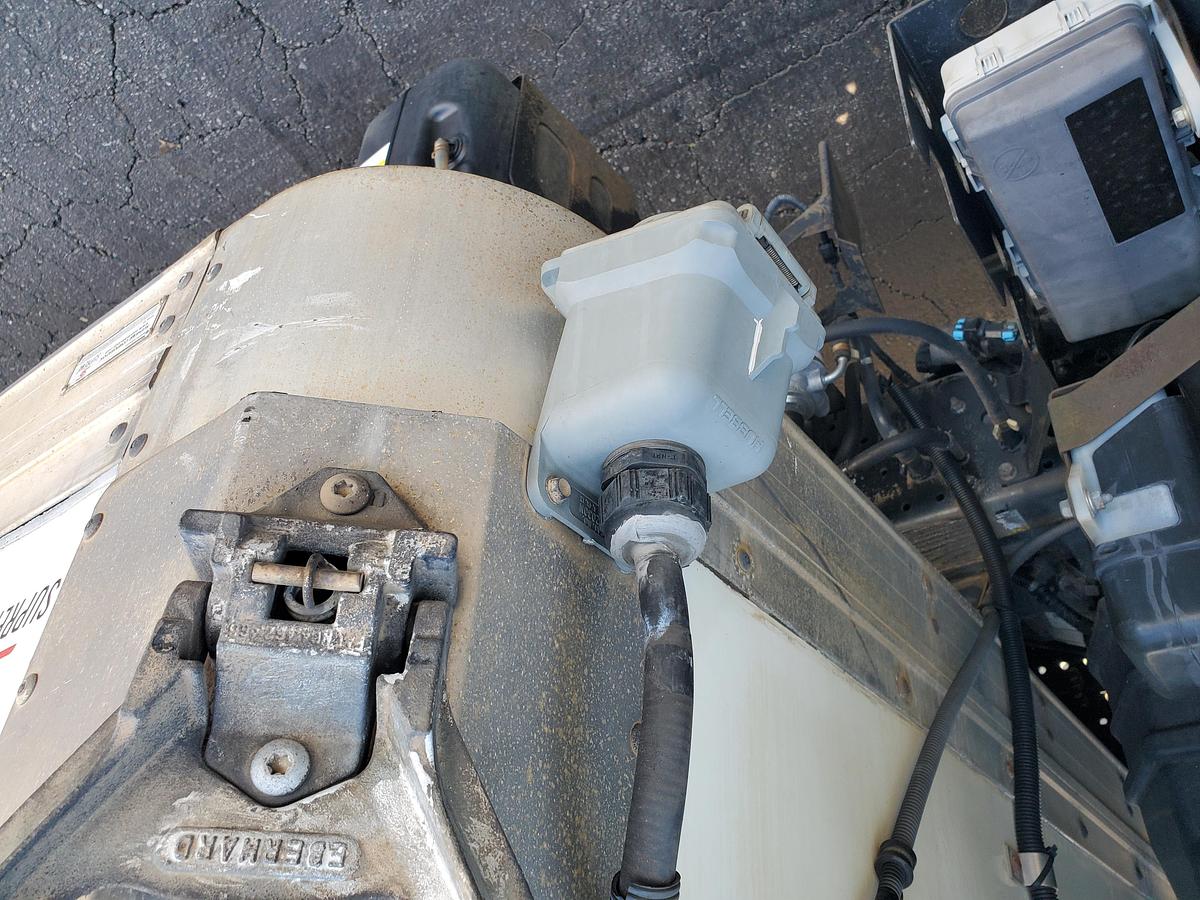 Used 2020 Isuzu NQR 18' Reefer