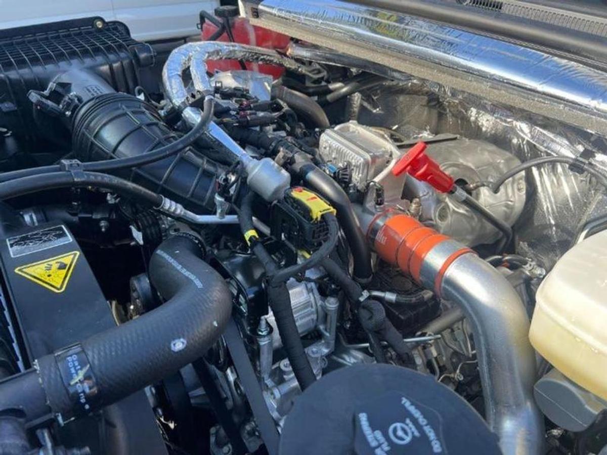 2023 International® CV515