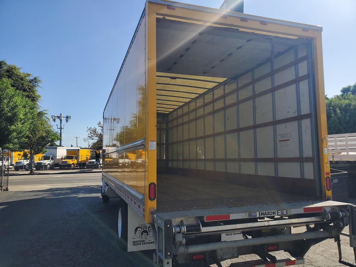 Used 2020 International MV607 26' Flatbed