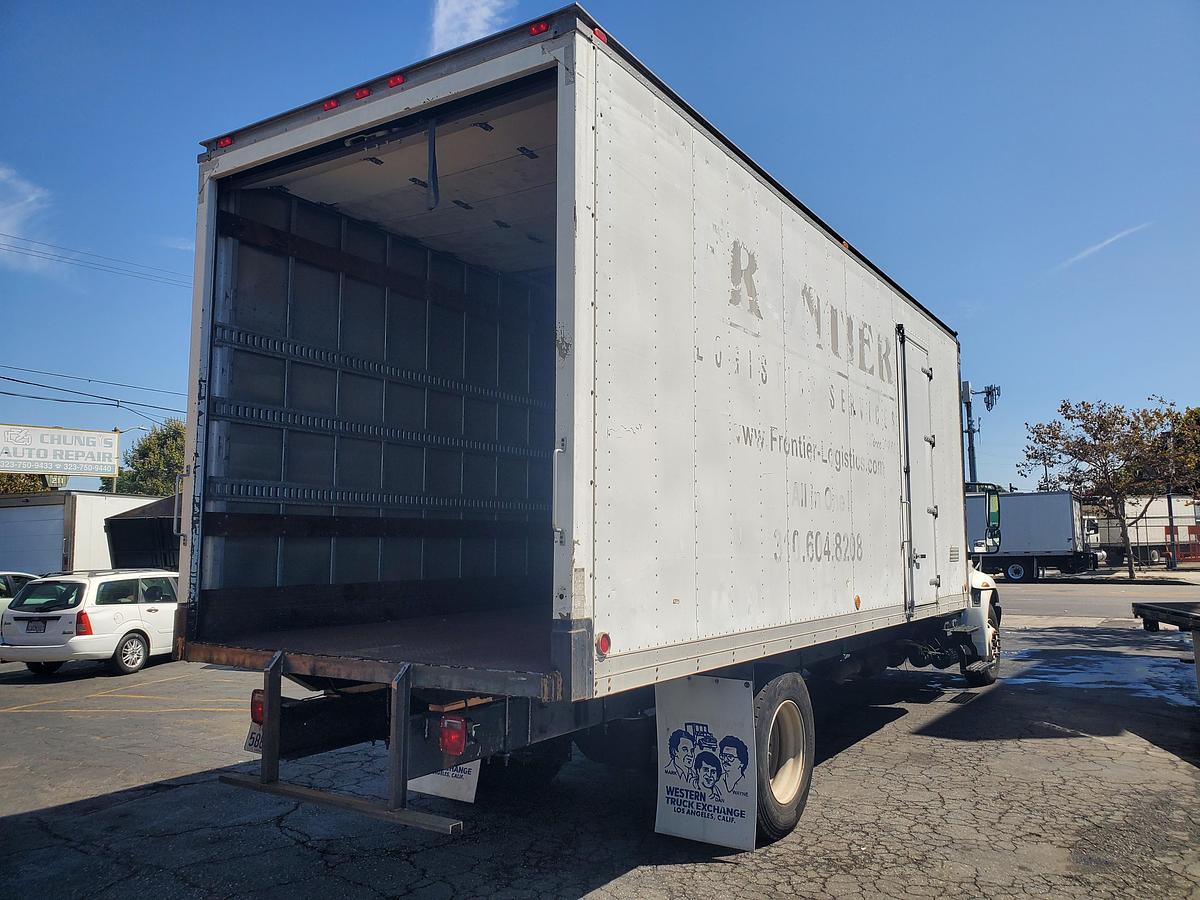 Used 2014 International 4300 24 ft Box Truck for Sale