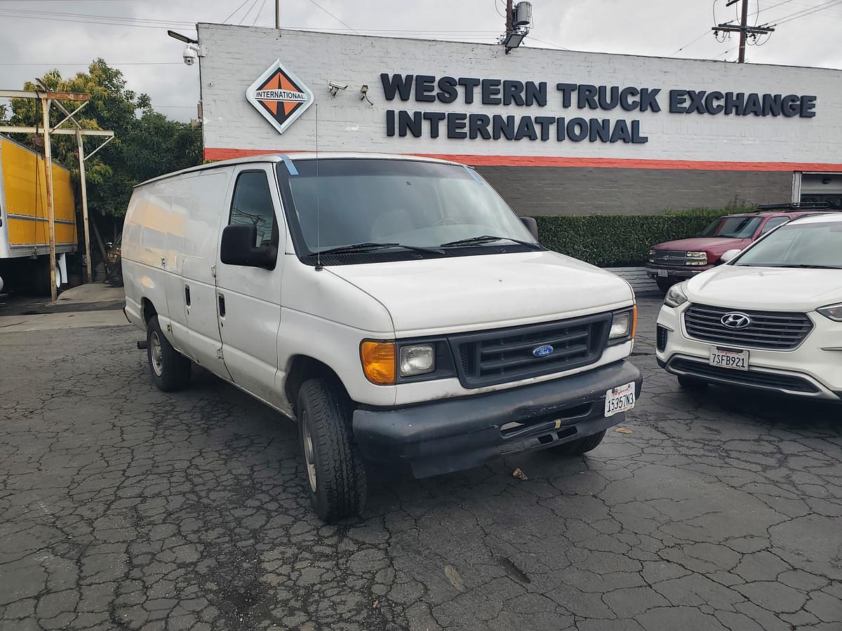 Used 2004 FORD E350