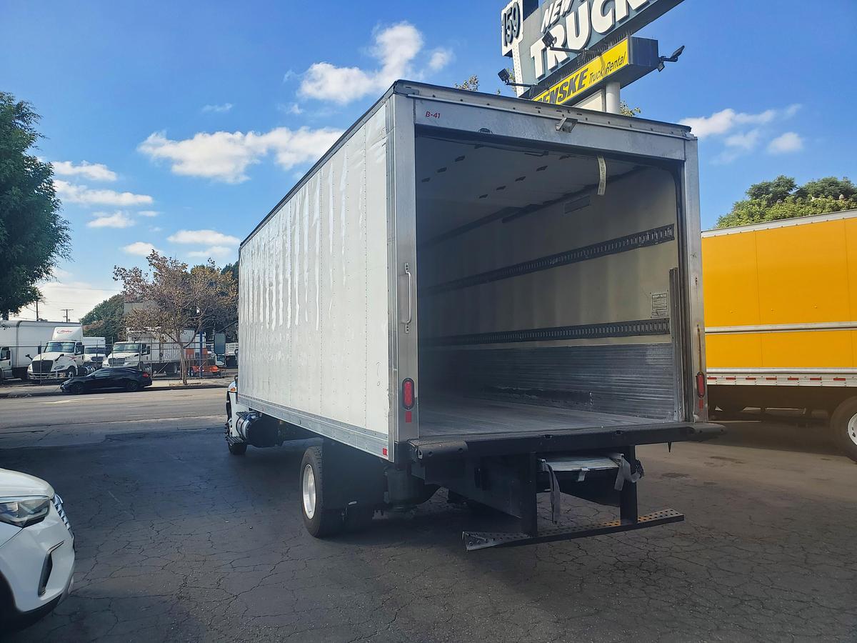 Used 2019 International 4300 22' Reefer