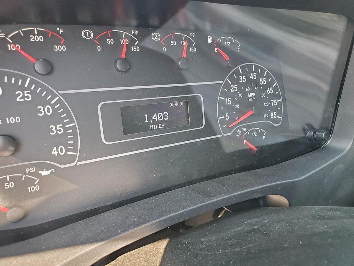 2025 International HV 607