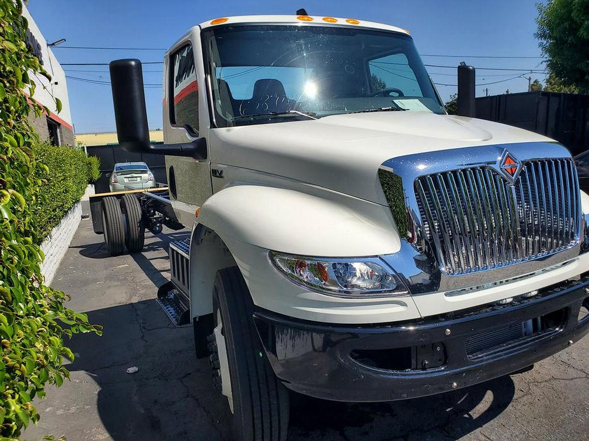 2025 International HV 607