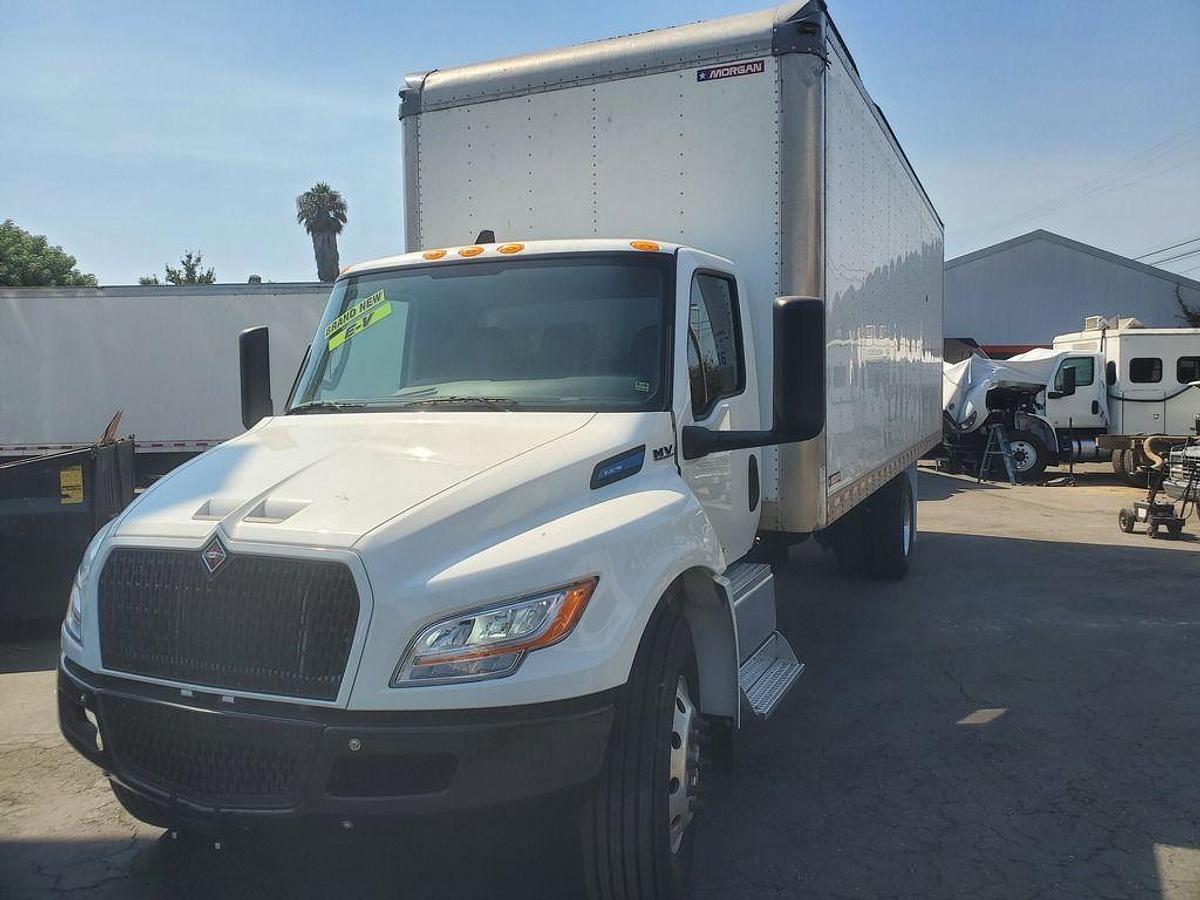 2023 International® Electric MV™ Series