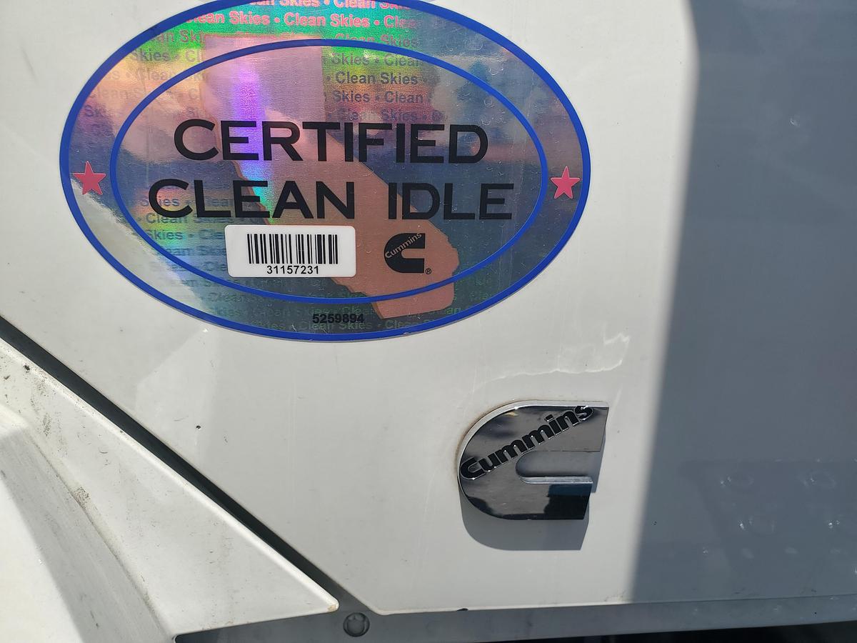 Used 2019 International 4300 26' Refrigerated Truck