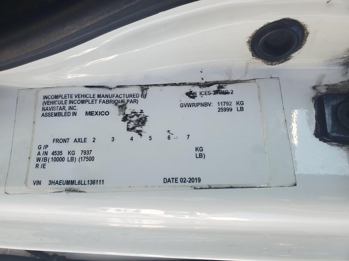 Used 2020 International MV607 26' Reefer