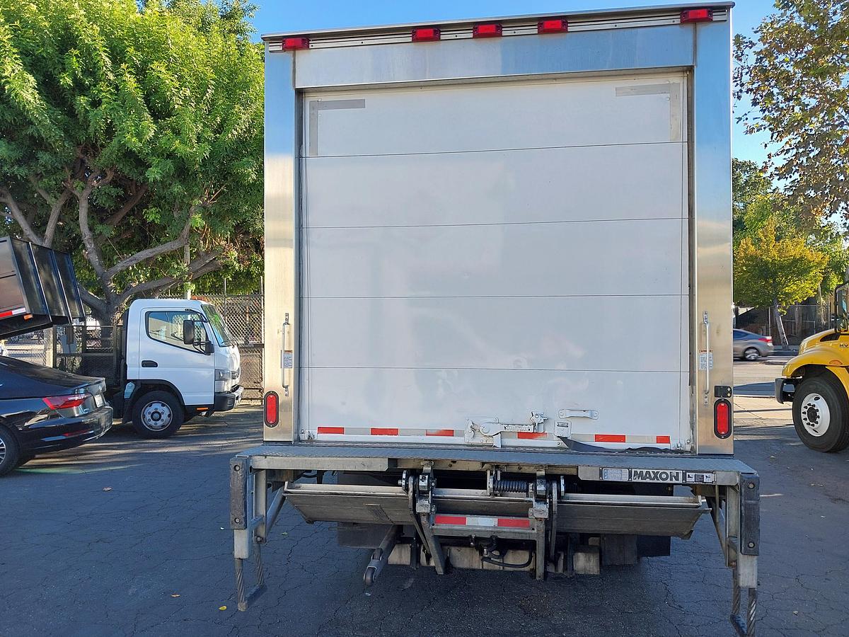 Used 2020 Isuzu NPR 16' Reefer