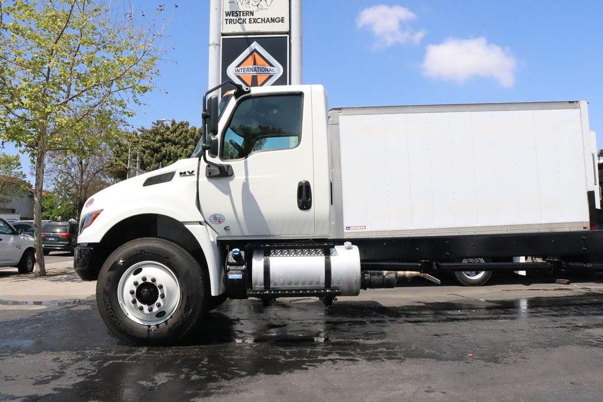2025 International MV 607