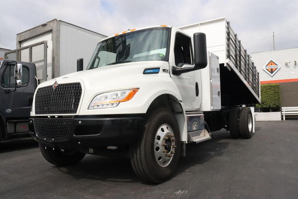 2024 International® Electric MV™ Series