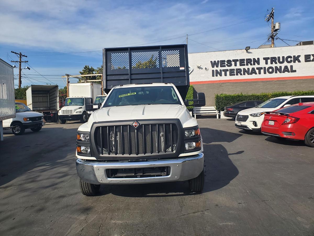 2023 International® CV515