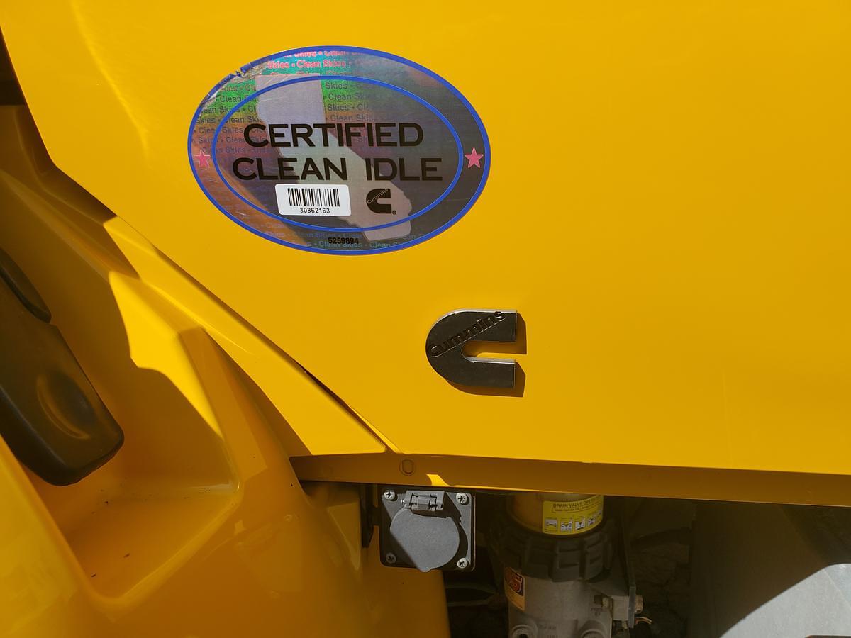 Used 2019 International 4300