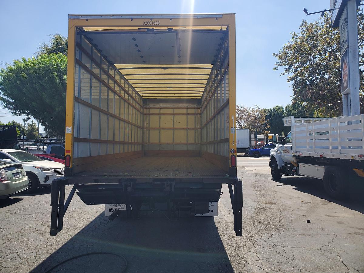 Used 2019 International 4300 26' Box Truck