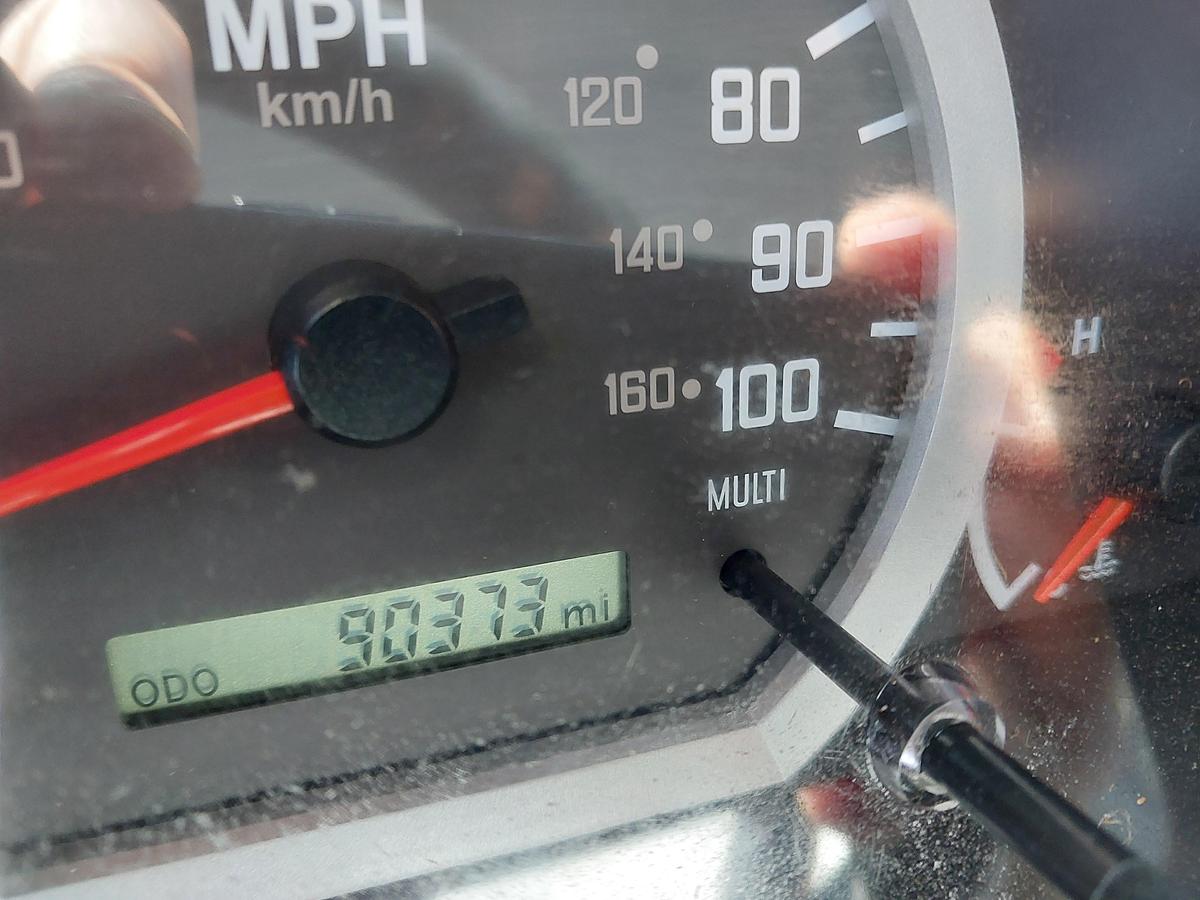 Used 2020 Isuzu NQR Box Truck