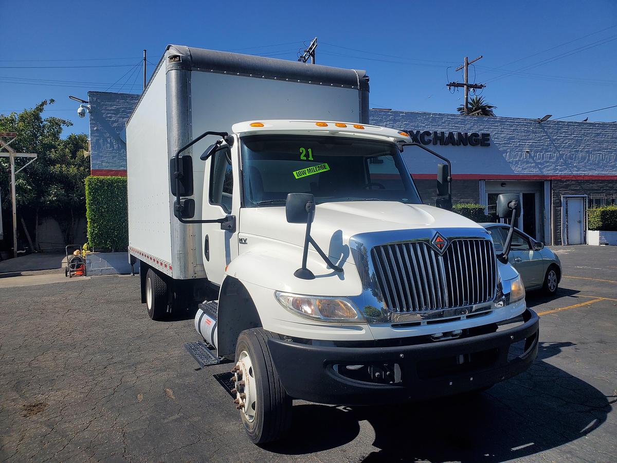 Used 2021 International MV607 16' Box Truck