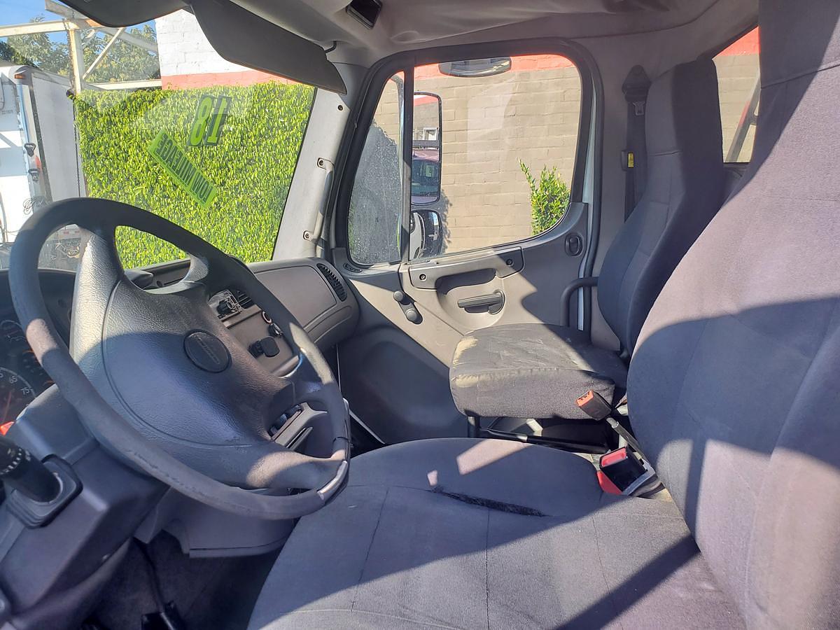 Used 2018 Freightliner M2