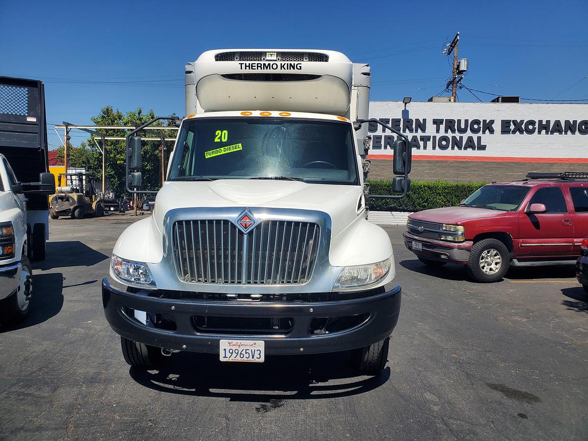 Used 2020 International MV607 18' Reefer