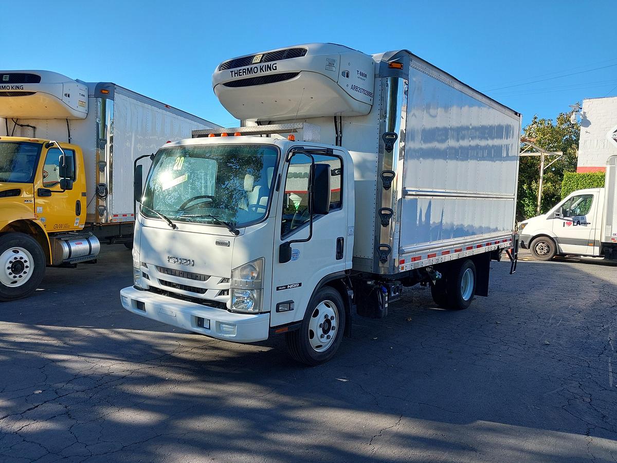 Used 2020 Isuzu NPR 16' Reefer