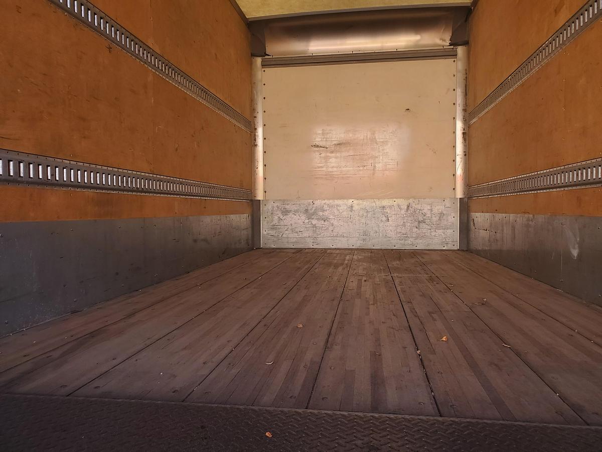 Used 2010 International 4300