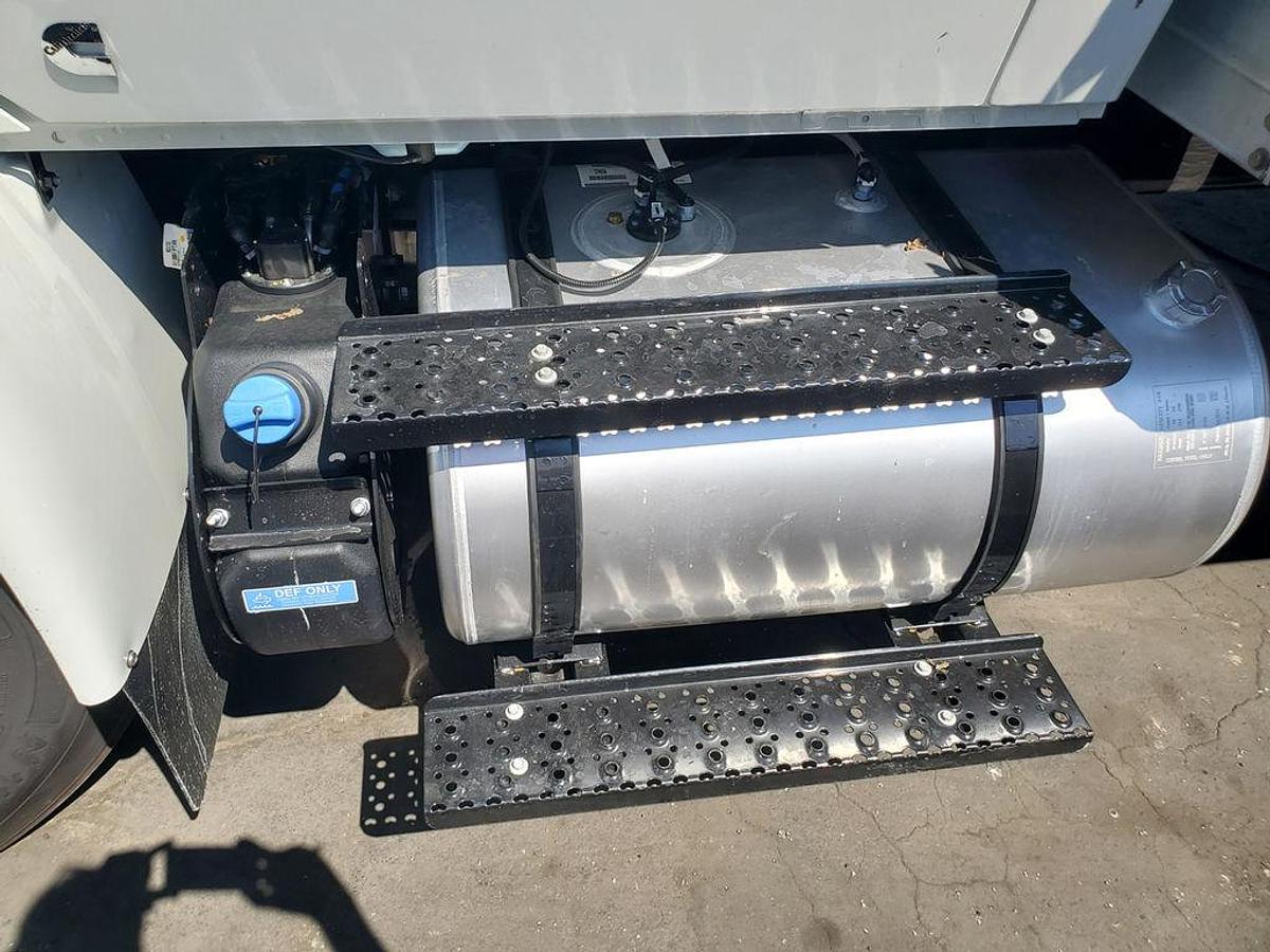 2025 International HV 607