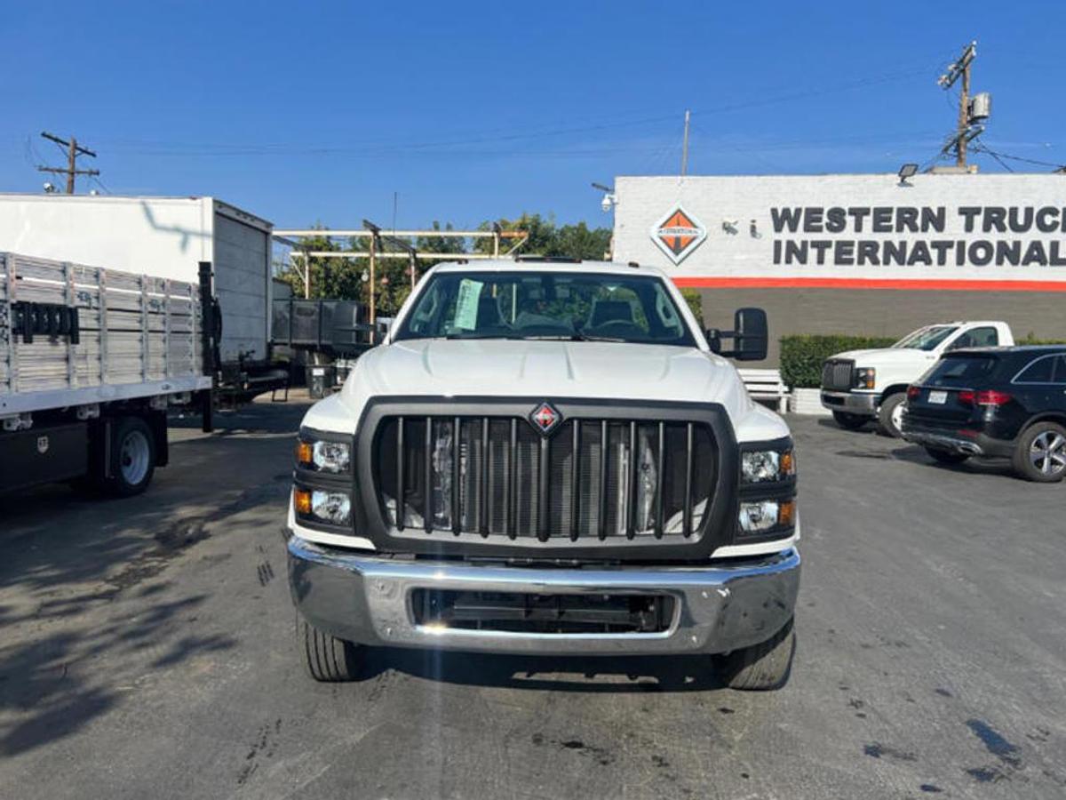 2023 International® CV515