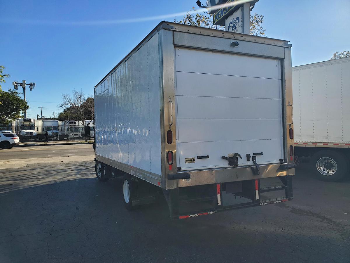 Used 2020 Isuzu NQR 18' Reefer