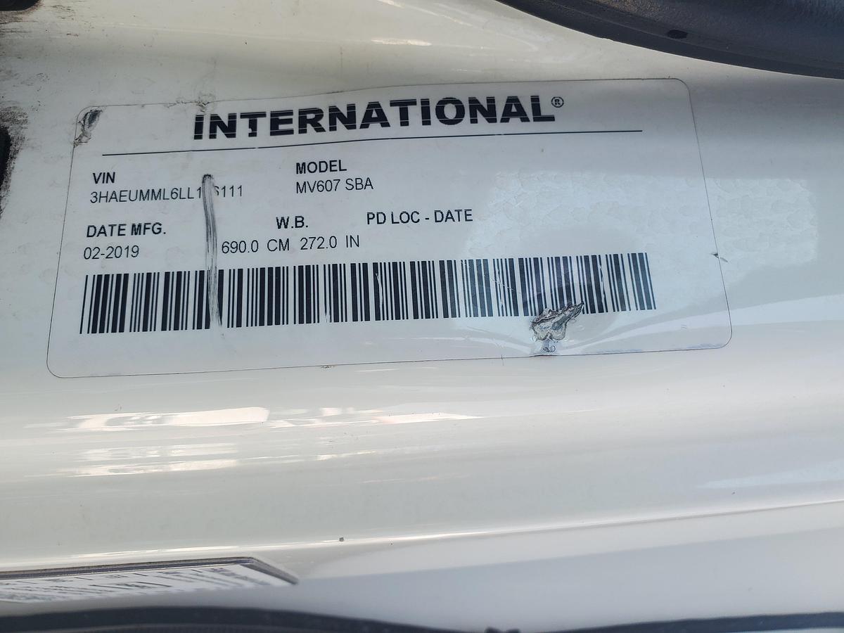 Used 2020 International MV607 26' Reefer